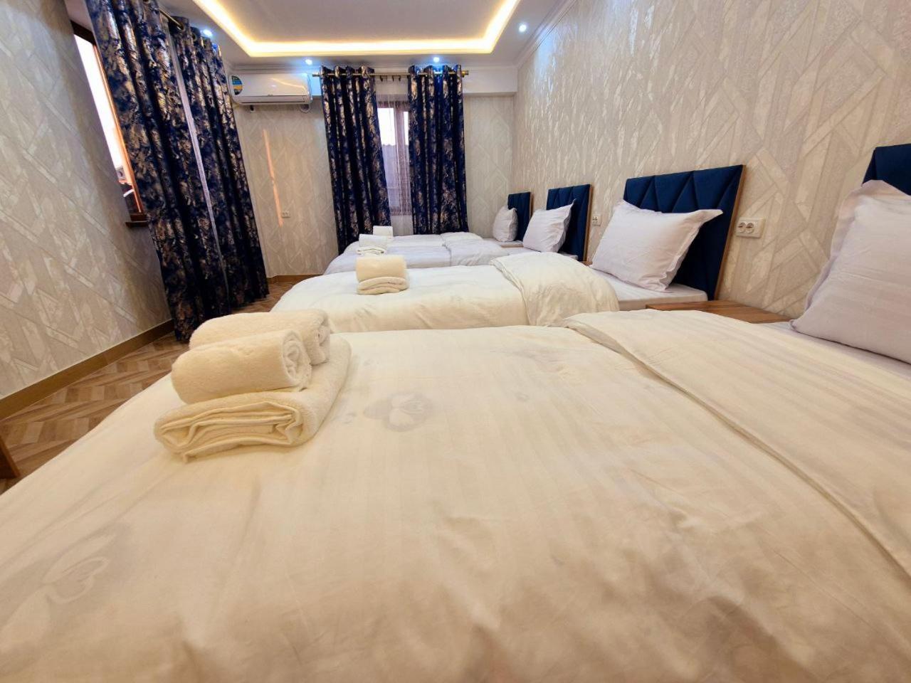 Samarkand Imron Hotel Buitenkant foto