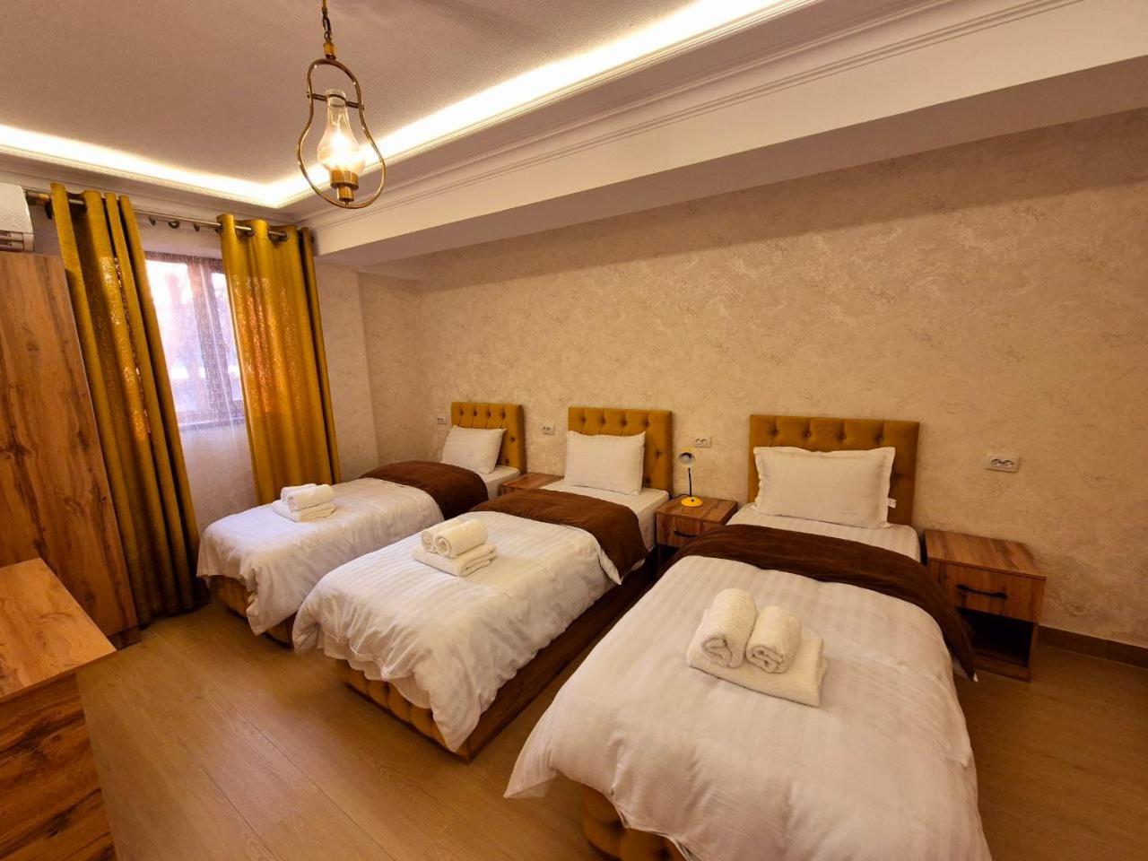 Samarkand Imron Hotel Buitenkant foto