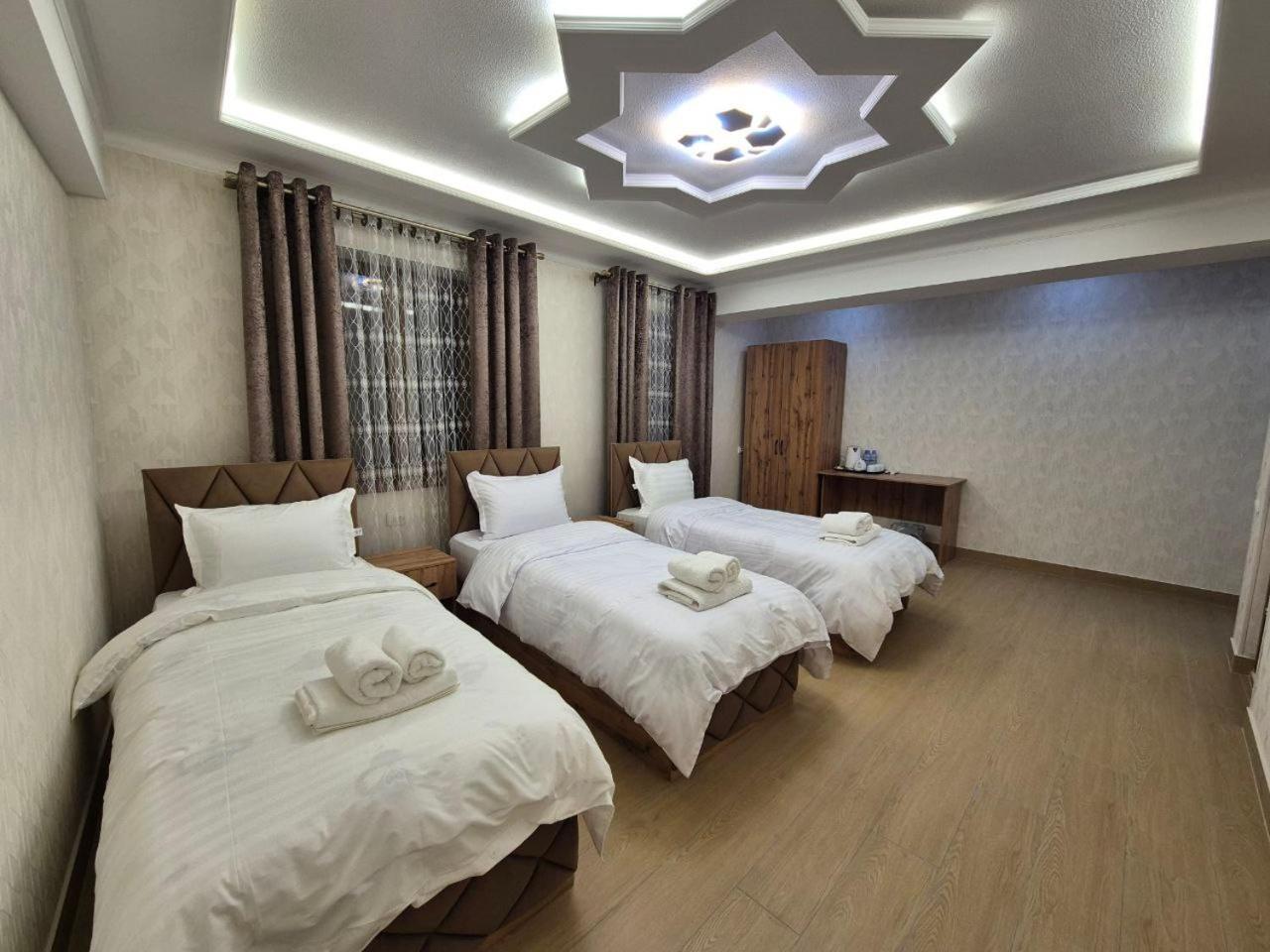 Samarkand Imron Hotel Buitenkant foto