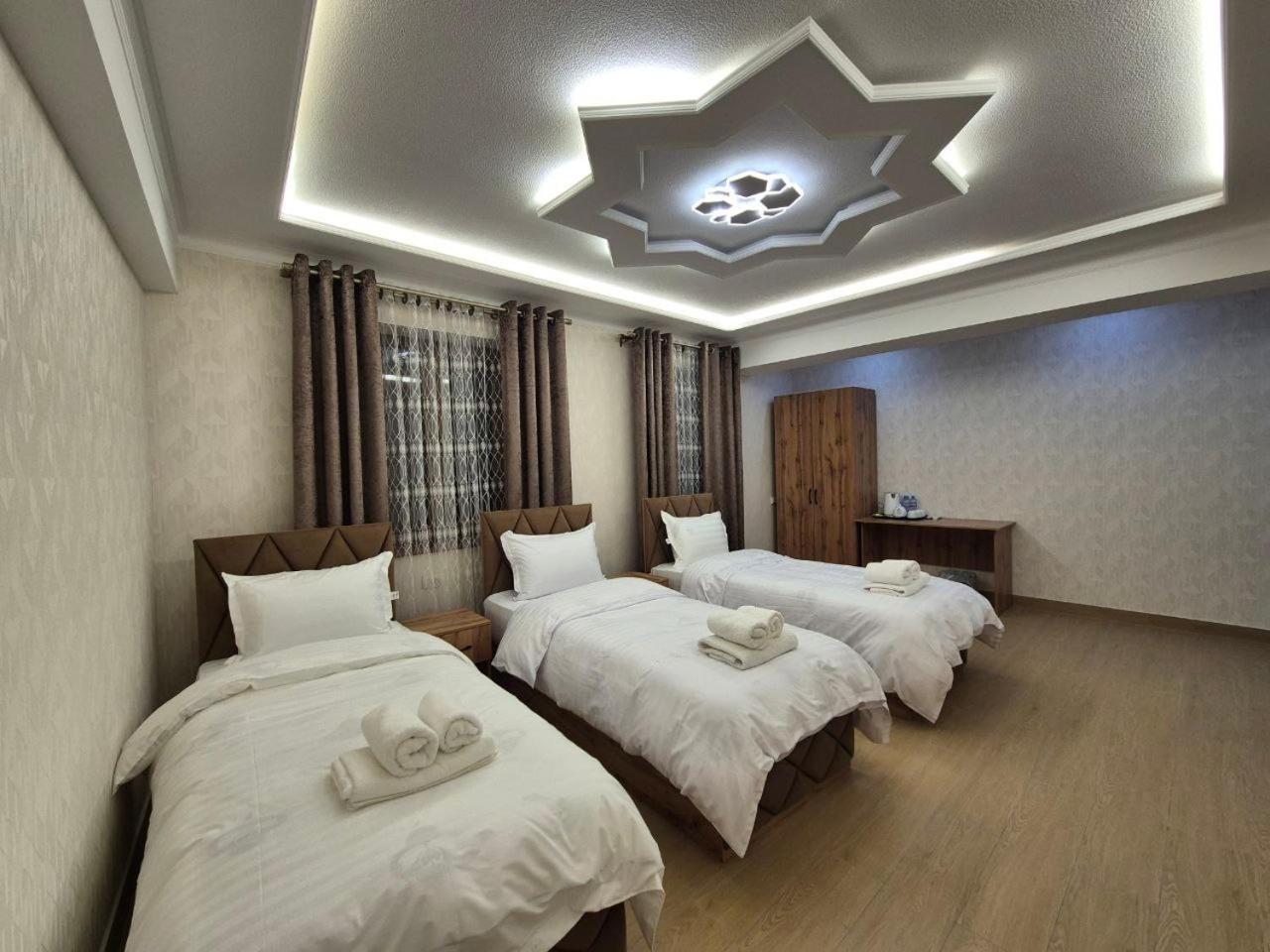 Samarkand Imron Hotel Buitenkant foto