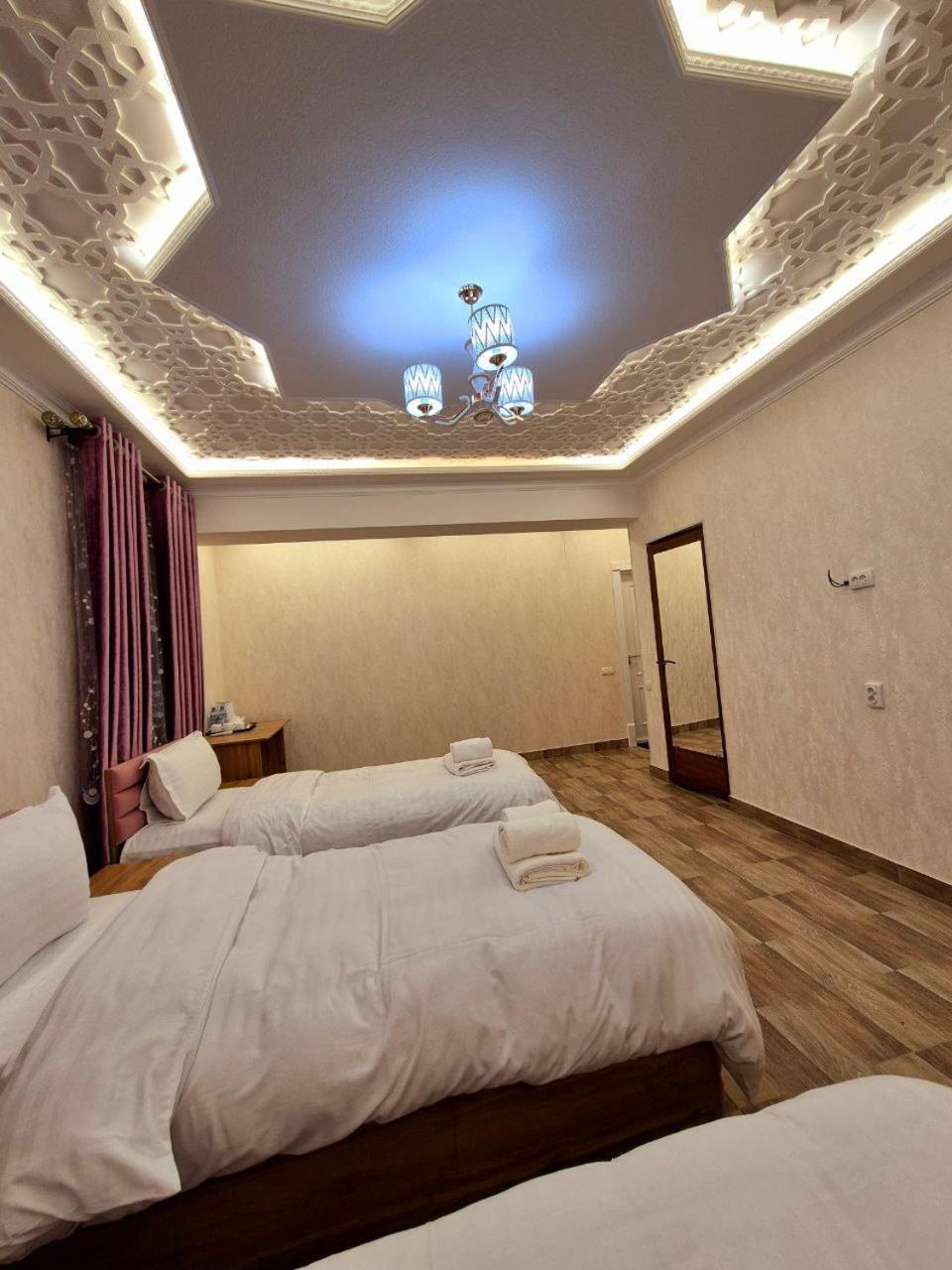 Samarkand Imron Hotel Buitenkant foto