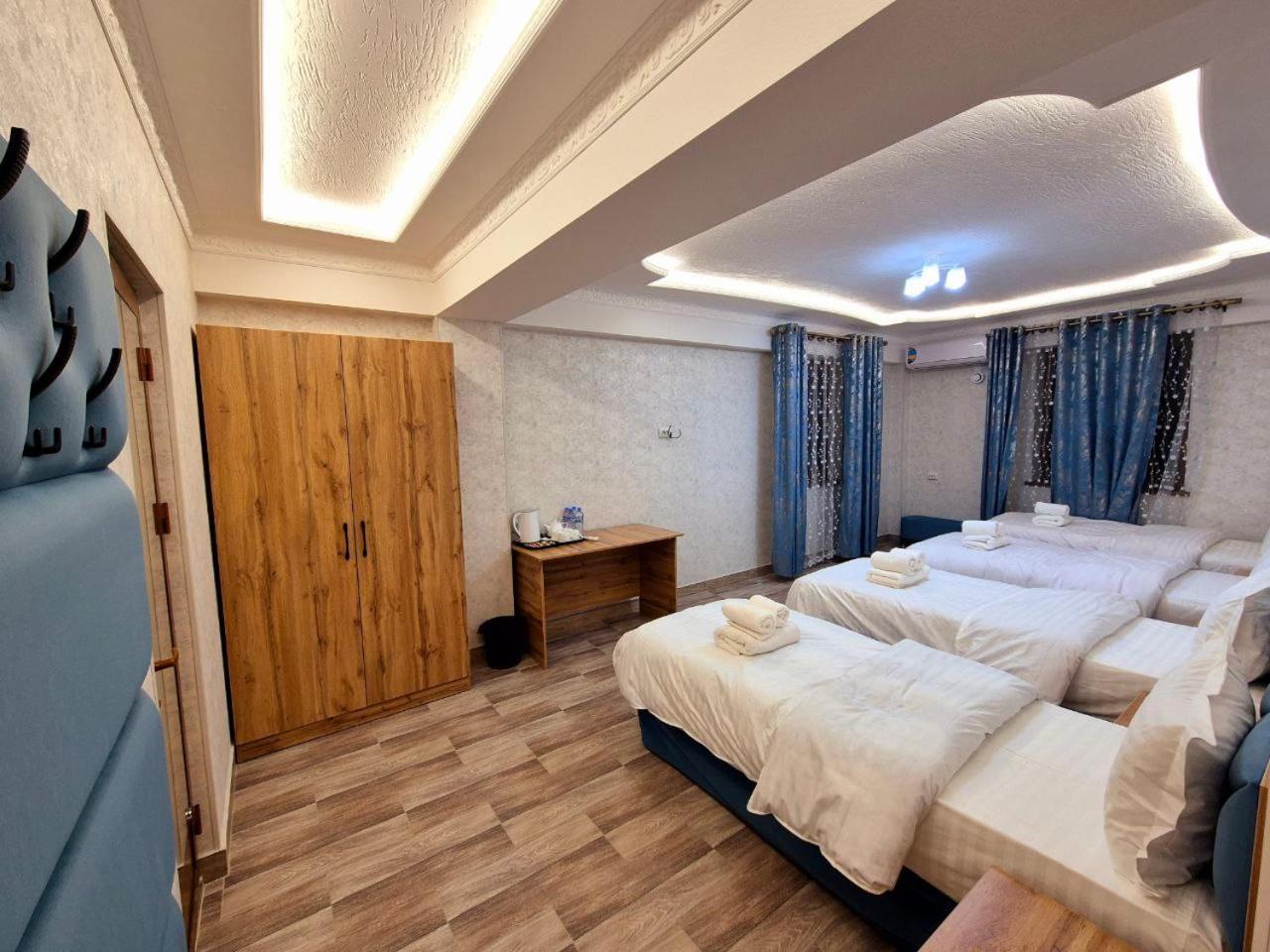 Samarkand Imron Hotel Buitenkant foto