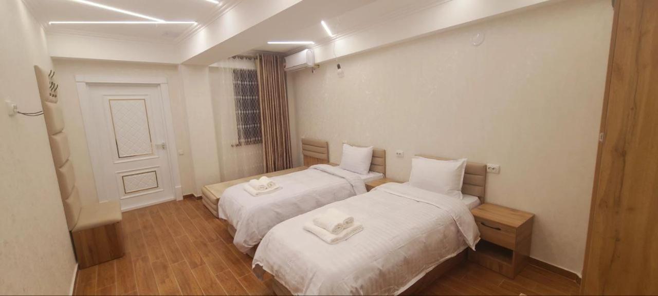 Samarkand Imron Hotel Buitenkant foto